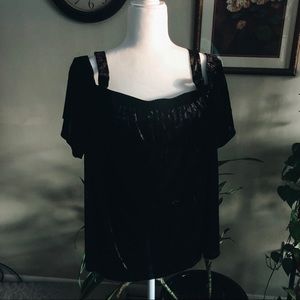 Nordstrom velvet cold shoulder top 3X